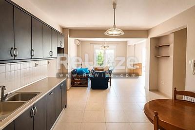 Apartment Thermi