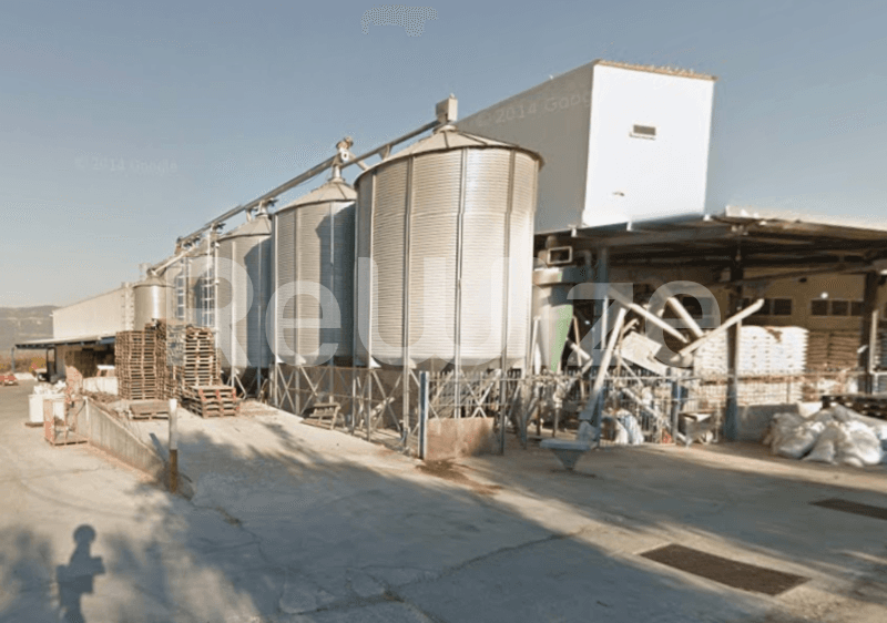 Photo 1,Outside,RENT,Professional,Industrial Building,2251sqm,€617,000,Makryneia