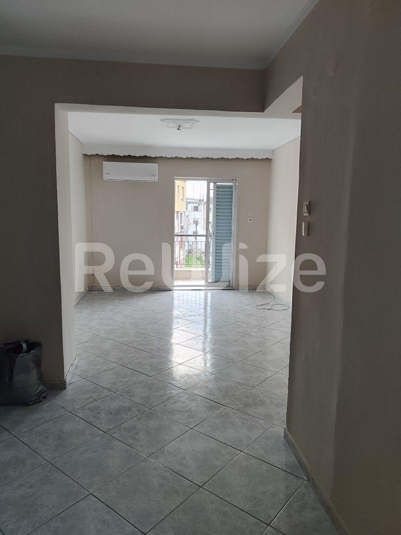 Photo 1,Σαλόνι,ΕΝΟΙΚΊΑΣΗ,Κατοικία,Διαμέρισμα,70τ.μ,€450,Ξηροκρήνη