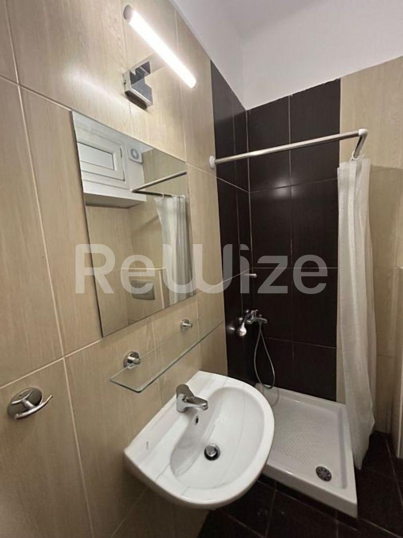 Photo 8,Μπάνιο,ΕΝΟΙΚΊΑΣΗ,Κατοικία,Διαμέρισμα,27τ.μ,€500,Κέντρο Θεσσαλονίκης