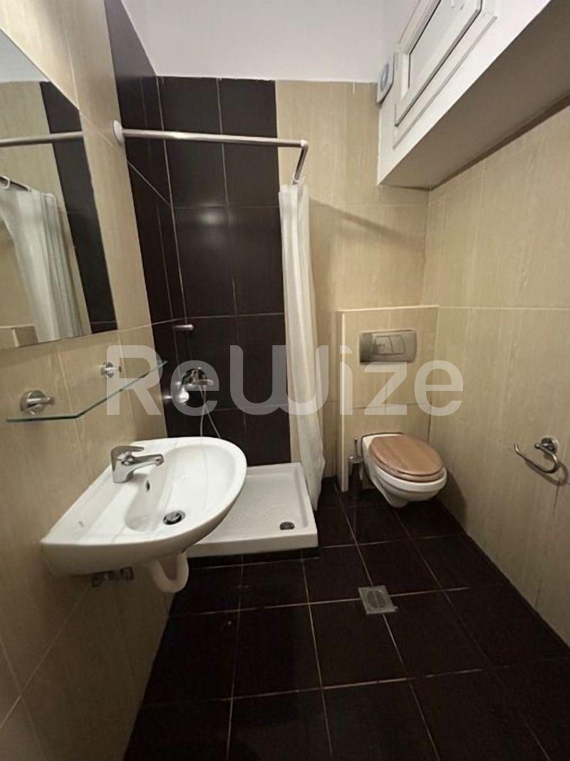 Photo 7,Μπάνιο,ΕΝΟΙΚΊΑΣΗ,Κατοικία,Διαμέρισμα,27τ.μ,€500,Κέντρο Θεσσαλονίκης