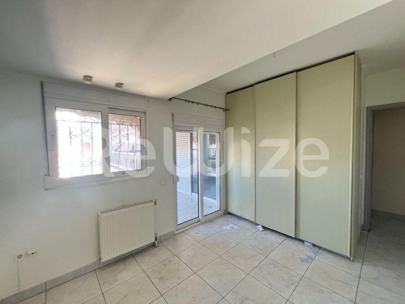 Photo 4,Living Room,RENT,Residency,Apartment,180sqm,€1,200,Kentro Kalamarias