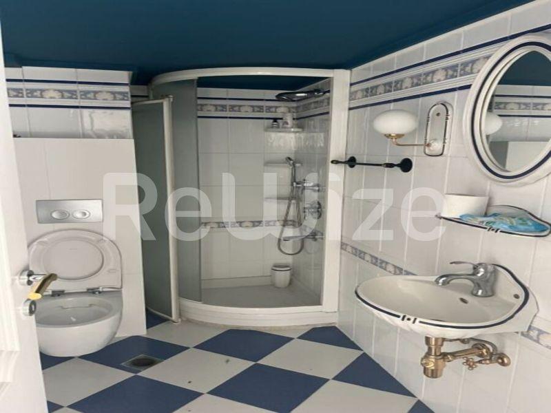 Photo 10,Bathroom,RENT,Residency,Apartment,180sqm,€1,200,Kentro Kalamarias