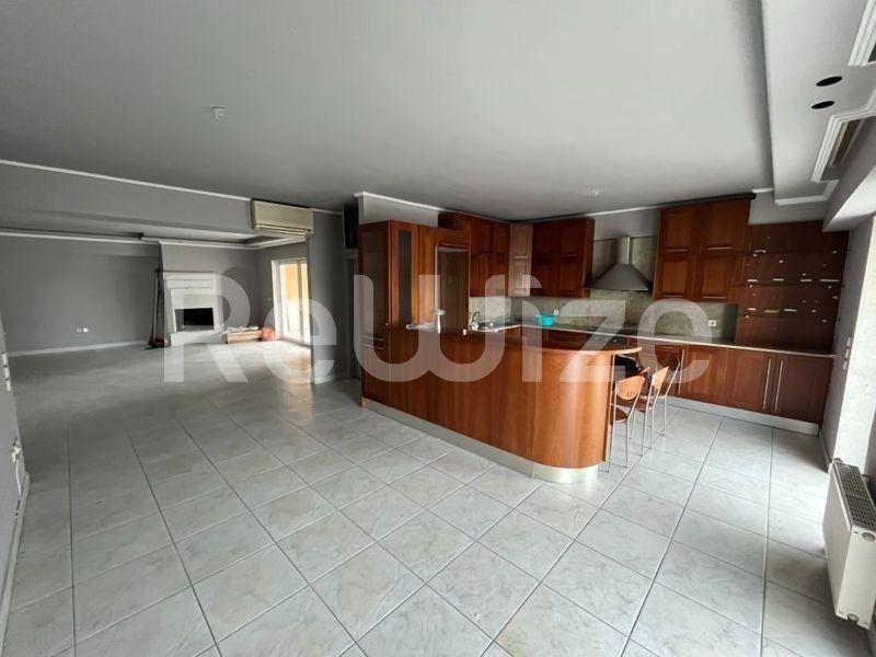 Photo 3,Kitchen,RENT,Residency,Apartment,180sqm,€1,200,Kentro Kalamarias