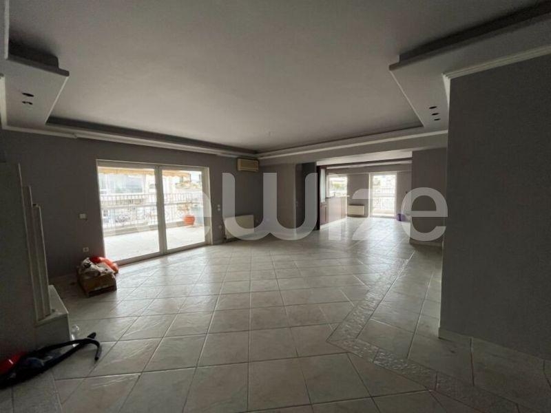 Photo 1,Living Room,RENT,Residency,Apartment,180sqm,€1,200,Kentro Kalamarias