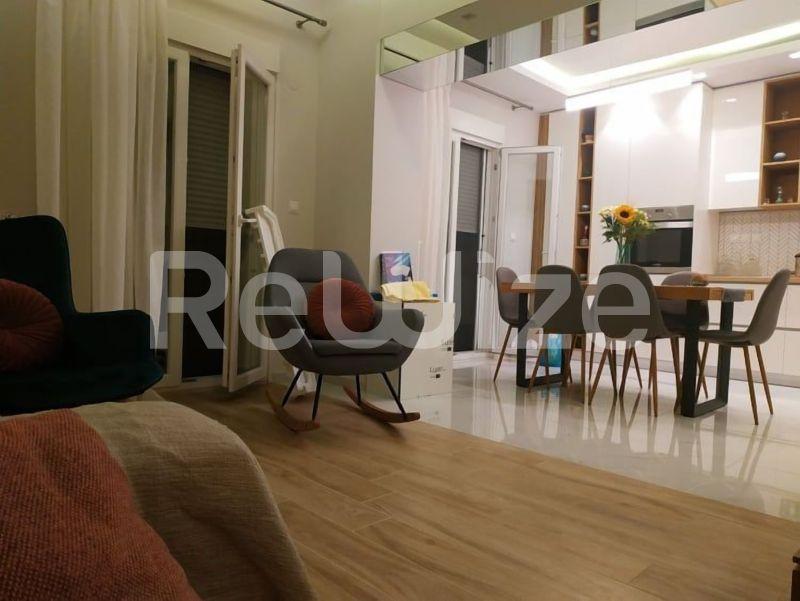 Photo 6,Σαλόνι,ΠΏΛΗΣΗ,Κατοικία,Διαμέρισμα,120τ.μ,€500,000,Ανάληψη