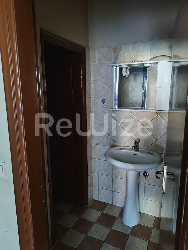 Photo 11,Μπάνιο,ΠΏΛΗΣΗ,Επαγγελματικό,Κατάστημα,58τ.μ,€85,000,Αμπελόκηποι