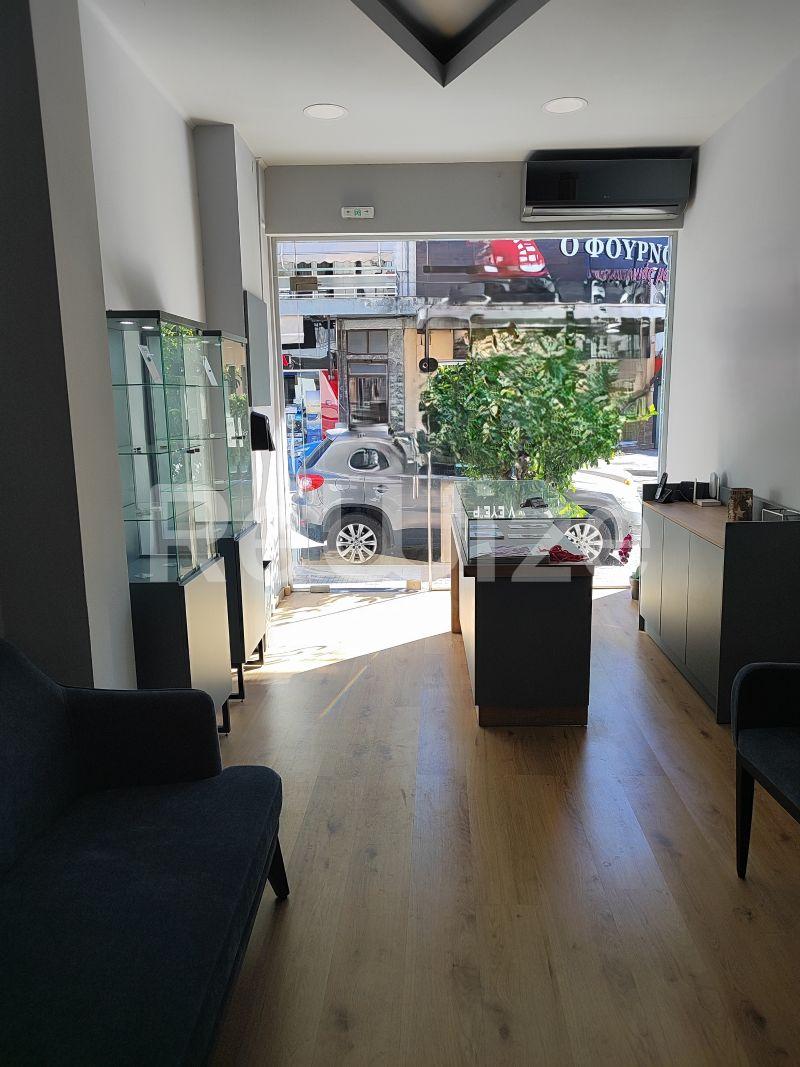 Photo 1,Living Room,SALE,Professional,Store,43sqm,€65,000,Xirokrini