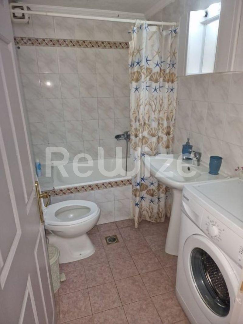 Photo 6,Μπάνιο,ΕΝΟΙΚΊΑΣΗ,Κατοικία,Διαμέρισμα,45τ.μ,€450,Άνω Πόλη