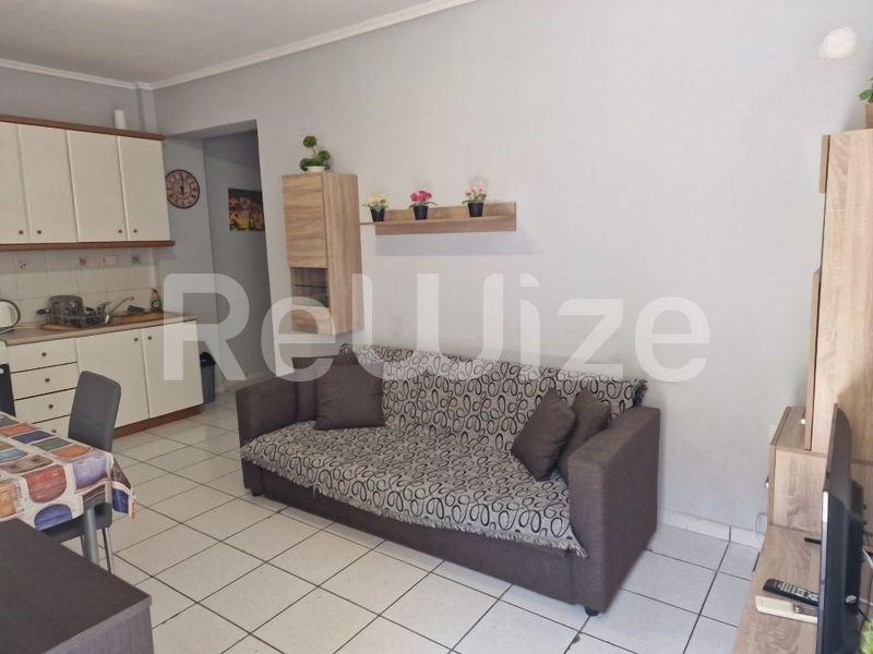 Photo 3,Σαλόνι,ΕΝΟΙΚΊΑΣΗ,Κατοικία,Διαμέρισμα,45τ.μ,€450,Άνω Πόλη