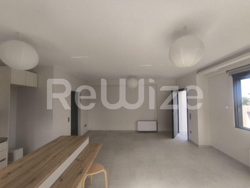 Photo 3,Living Room,SALE,Residency,Detached house,80sqm,€280,000,Glyka Nera