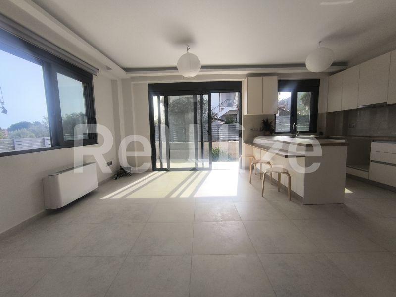 Photo 2,Living Room,SALE,Residency,Detached house,80sqm,€280,000,Glyka Nera