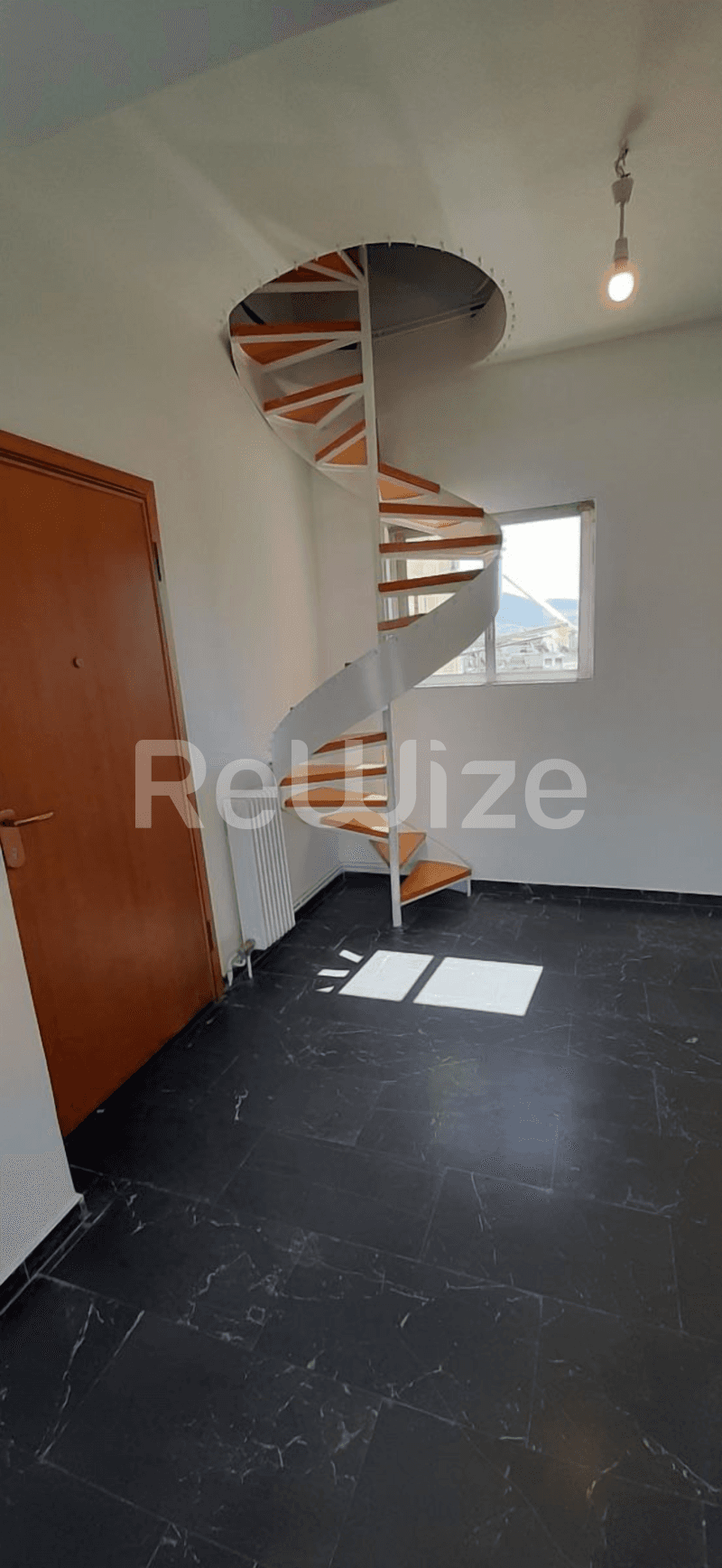 Photo 10,Σκάλα,ΕΝΟΙΚΊΑΣΗ,Κατοικία,Διαμέρισμα,110τ.μ,€1,000,Νέα Σμύρνη