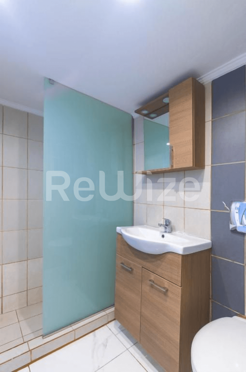 Photo 7,Bathroom,SALE,Residency,Apartment,50sqm,€150,000,Neos Kosmos