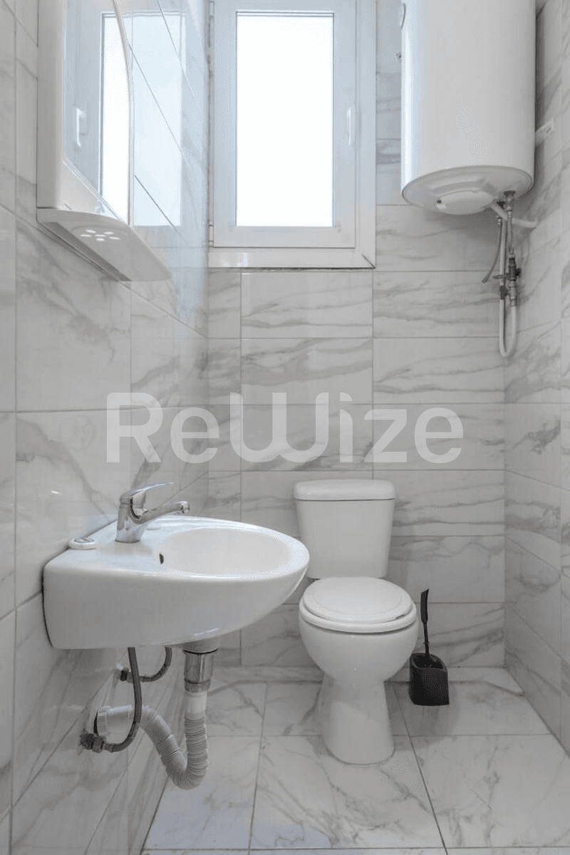 Photo 3,Bathroom,SALE,Residency,Apartment,60sqm,€150,000,Kountouriotika - Plateia Mavili