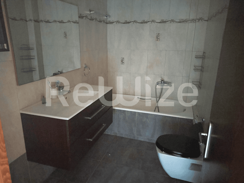 Photo 22,Μπάνιο,ΠΏΛΗΣΗ,Κατοικία,Διαμέρισμα,83τ.μ,€245,000,Πολύγωνο