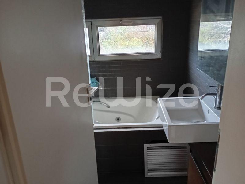 Photo 7,Bathroom,SALE,Residency,Maisonette,280sqm,€850,000,Nea Erythrea