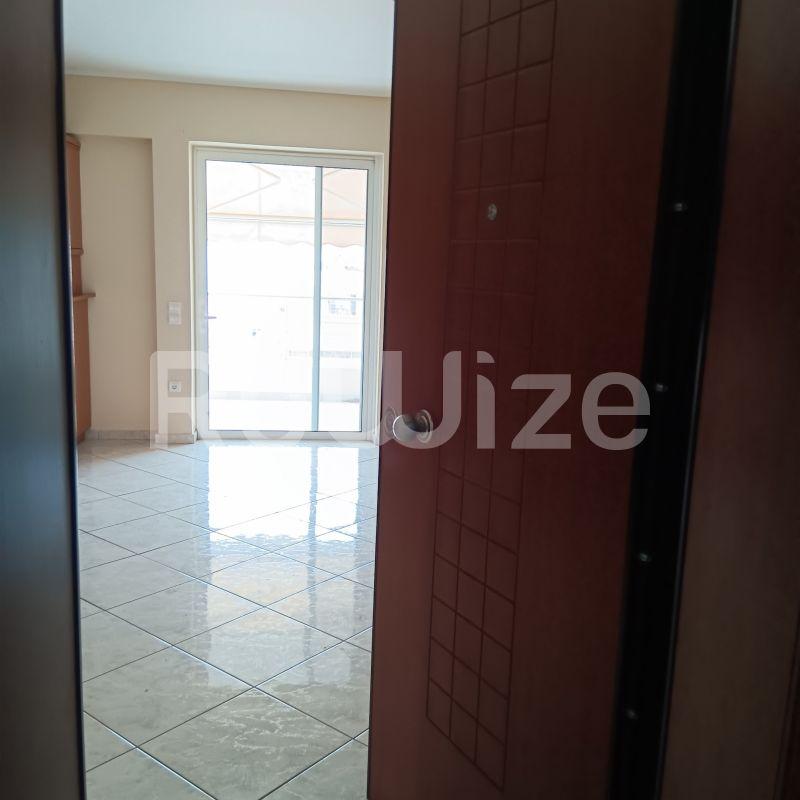 Photo 4,Living Room,SALE,Residency,Apartment,72sqm,€200,000,Kallipoli