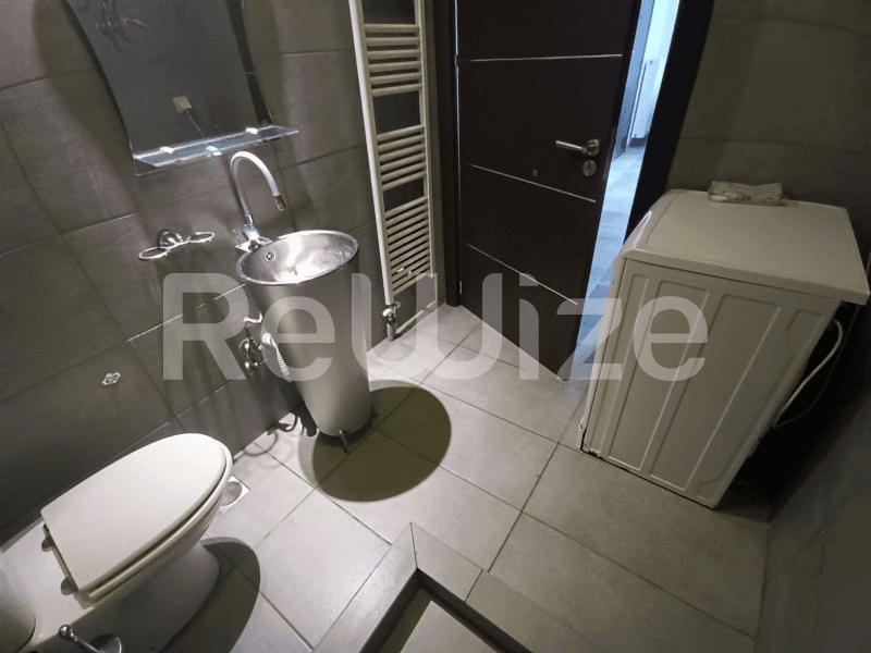 Photo 10,Μπάνιο,ΕΝΟΙΚΊΑΣΗ,Κατοικία,Διαμέρισμα,55τ.μ,€750,Άνω Γλυφάδα