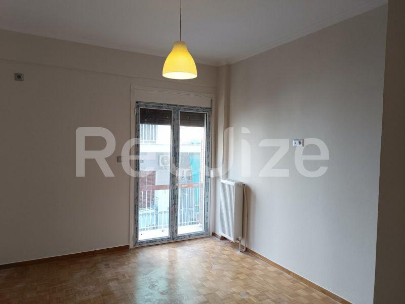 Photo 3,Υπνοδωμάτιο,ΠΏΛΗΣΗ,Κατοικία,Διαμέρισμα,105τ.μ,€330,000,Εξάρχεια