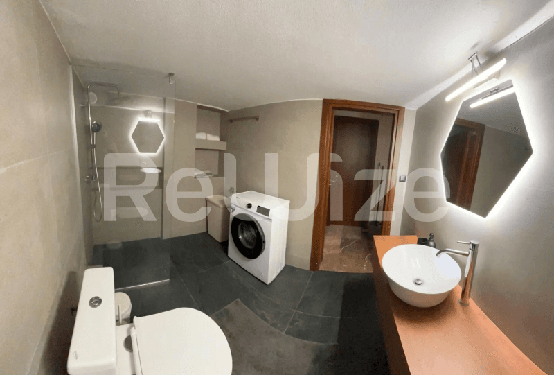 Photo 7,Bathroom,SALE,Residency,Apartment,70sqm,€150,000,Ano Glyfada