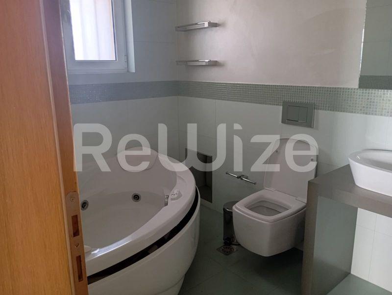 Photo 24,Μπάνιο,ΠΏΛΗΣΗ,Κατοικία,Μεζονέτα,261τ.μ,€1,450,000,Γκολφ