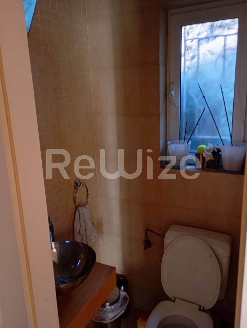 Photo 9,Bathroom,SALE,Residency,Maisonette,200sqm,€650,000,Kifisia