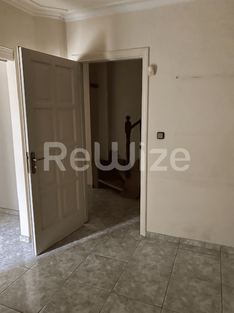 Photo 12,Πισίνα,ΠΏΛΗΣΗ,Επαγγελματικό,Γραφείο,88τ.μ,€135,000,Μεταμόρφωση Βύρωνα