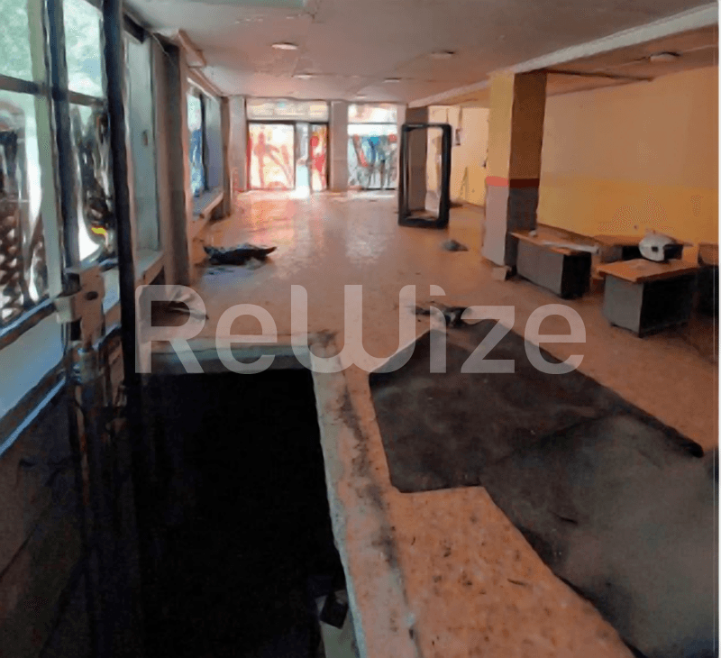 Photo 5,Pool,RENT,Professional,Store,279sqm,€1,000,Plateia Attikis