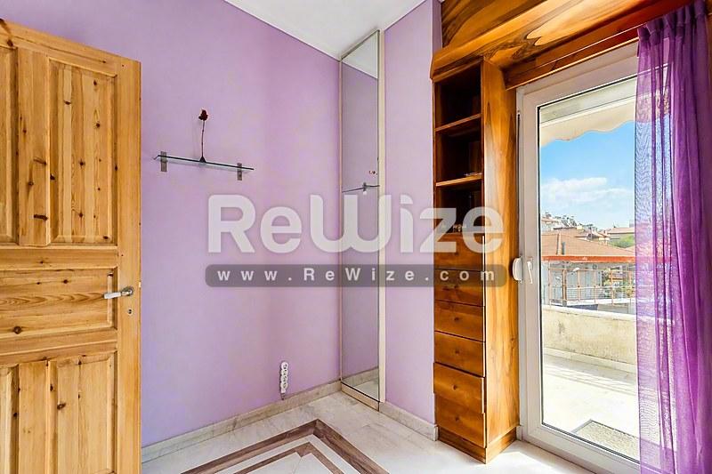 Maisonette 169 m² in Thermi, bedroom
