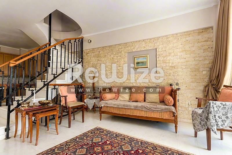 Maisonette 169 m² in Thermi, living room