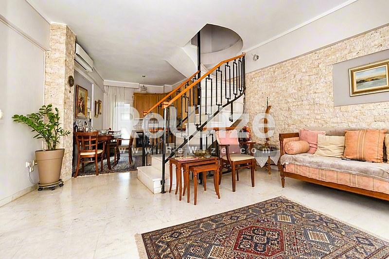 Maisonette 169 m² in Thermi, living room