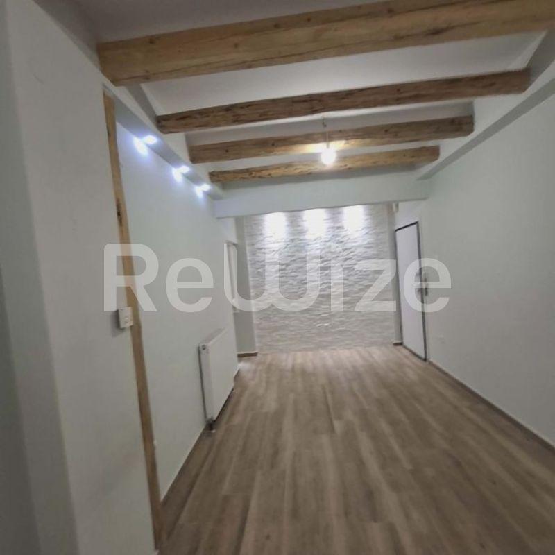 Photo 1,Σαλόνι,ΕΝΟΙΚΊΑΣΗ,Κατοικία,Διαμέρισμα,50τ.μ,€700,Νέα Παραλία