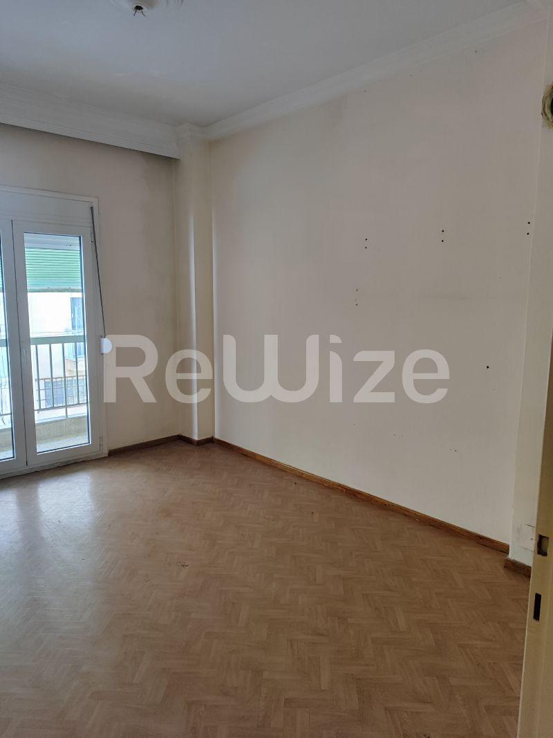 Photo 2,Living Room,SALE,Residency,Apartment,80sqm,€100,000,Ampelokipoi