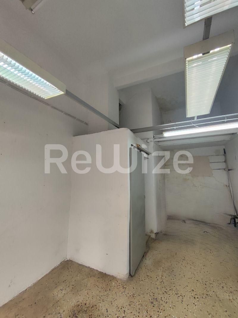 Store 30 m² in Thessaloniki, photo 21