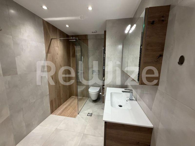 Photo 9,Bathroom,SALE,Residency,Apartment,75sqm,€157,000,Polichni