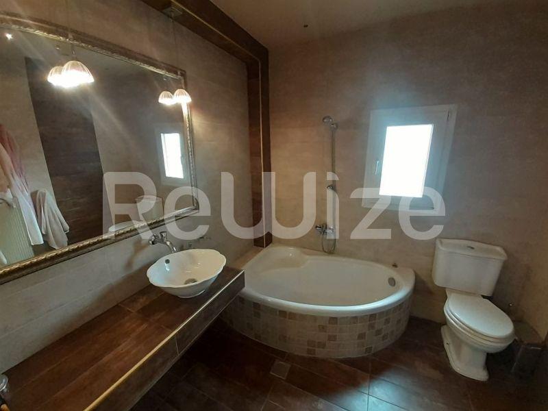 Photo 9,Μπάνιο,ΠΏΛΗΣΗ,Κατοικία,Μονοκατοικία,238τ.μ,€630,000,Πανόραμα