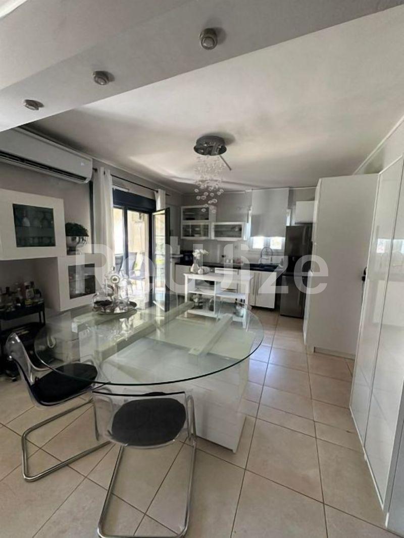 Photo 11,Σαλόνι,ΠΏΛΗΣΗ,Κατοικία,Μεζονέτα,115τ.μ,€310,000,Περαία