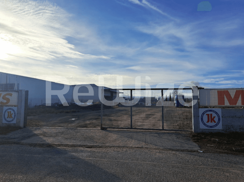 Photo 1,Outside,RENT,Professional,Industrial Building,522sqm,€196,000,Tripoli