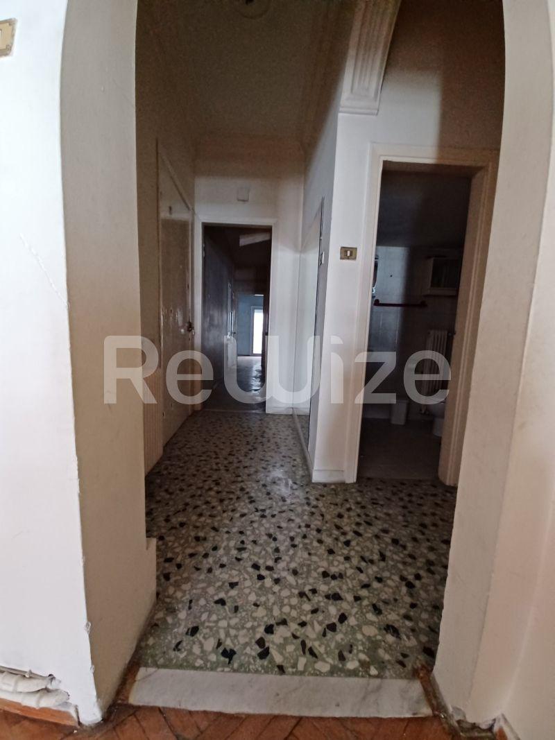 Photo 20,Corridor,SALE,Residency,Apartment,100sqm,€315,000,Kentro Thessalonikis