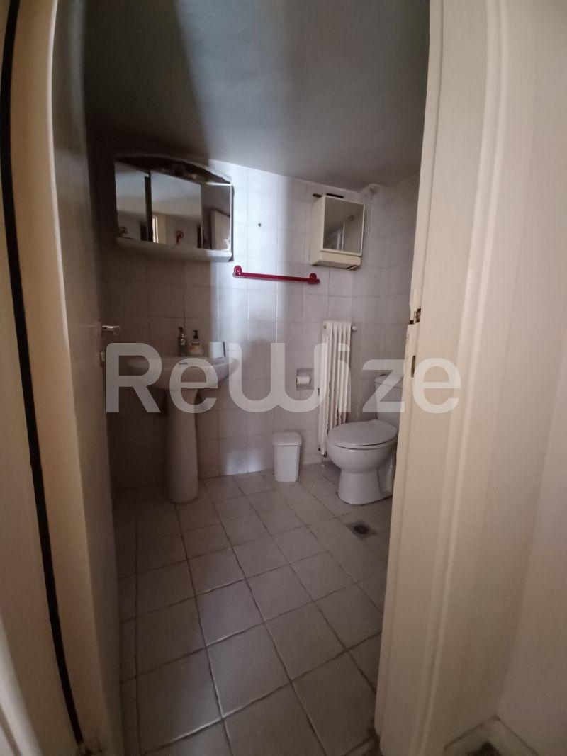 Photo 16,Bathroom,SALE,Residency,Apartment,100sqm,€315,000,Kentro Thessalonikis