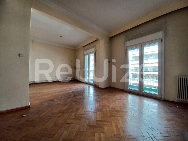 Photo 2,Living Room,SALE,Residency,Apartment,100sqm,€315,000,Kentro Thessalonikis