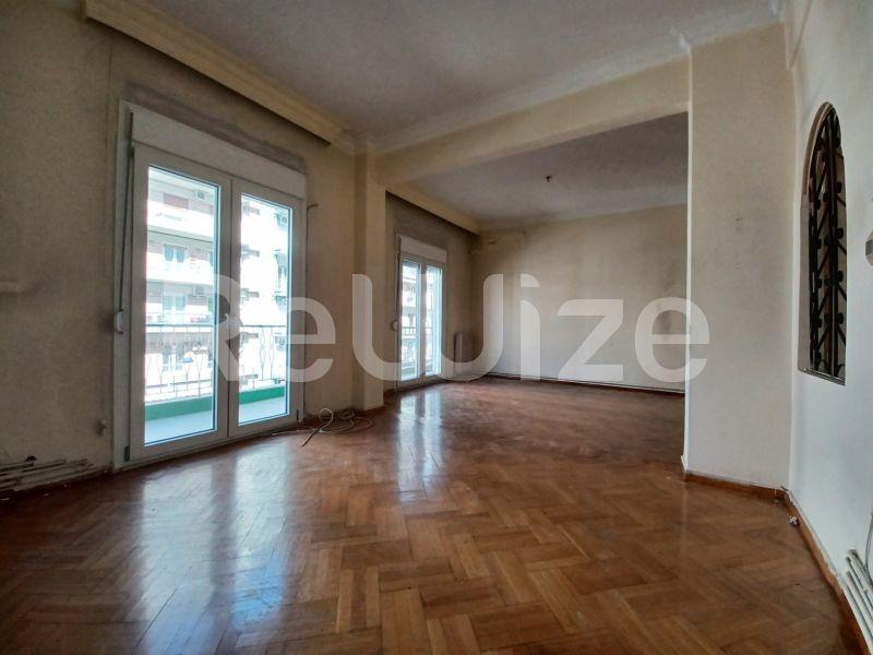 Photo 5,Living Room,SALE,Residency,Apartment,100sqm,€315,000,Kentro Thessalonikis