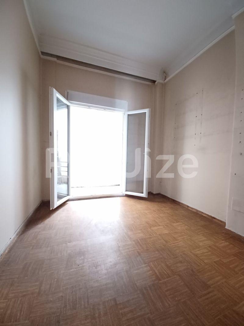 Photo 8,Bedroom,SALE,Residency,Apartment,95sqm,€340,000,Kentro Thessalonikis