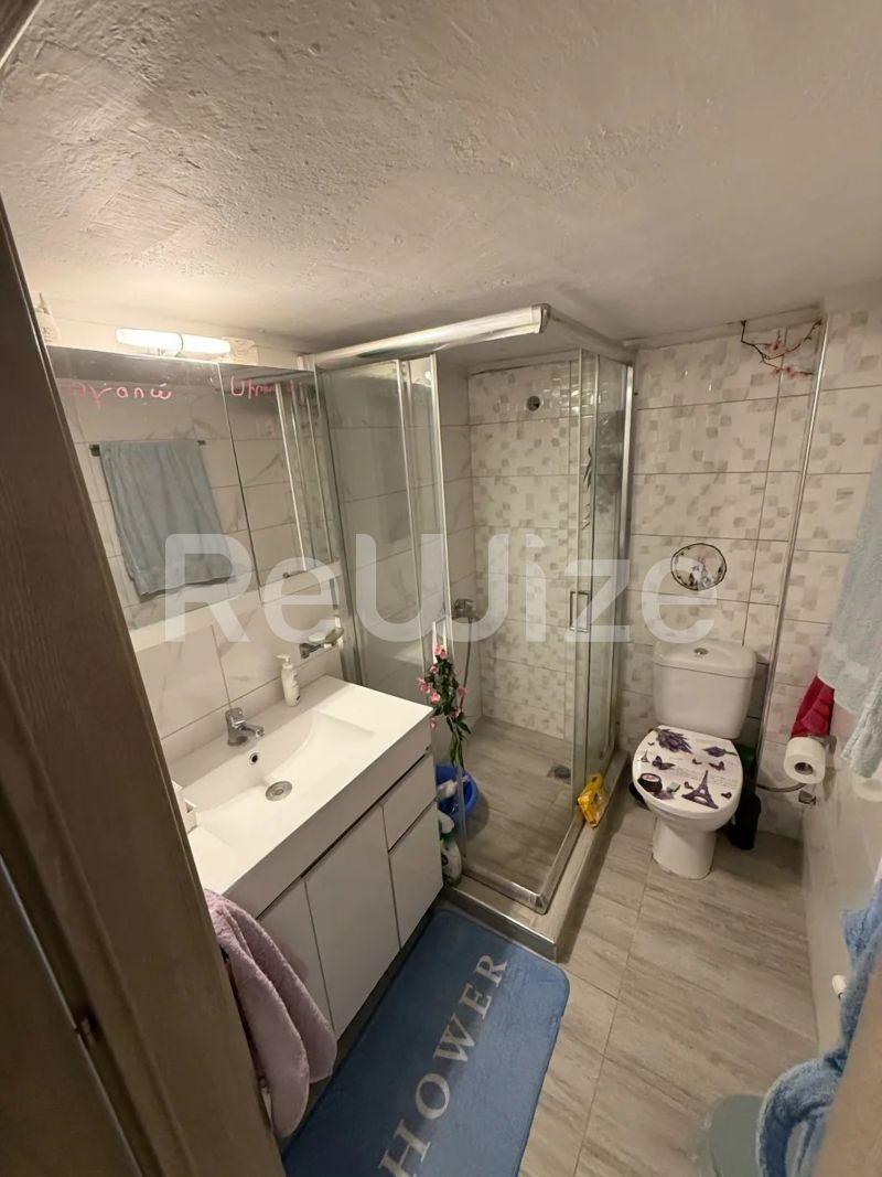 Photo 13,Bathroom,SALE,Residency,Apartment,100sqm,€160,000,Agios Pavlos