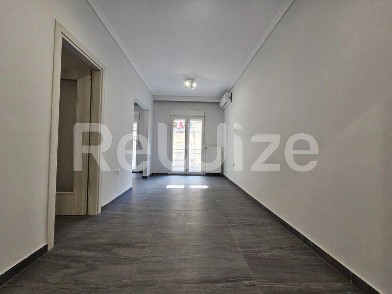 Photo 2,Living Room,RENT,Residency,Apartment,82sqm,€700,Ippokrateio