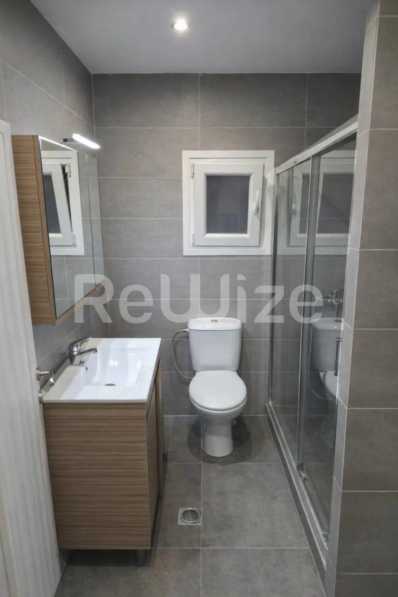 Photo 10,Bathroom,RENT,Residency,Apartment,82sqm,€700,Ippokrateio