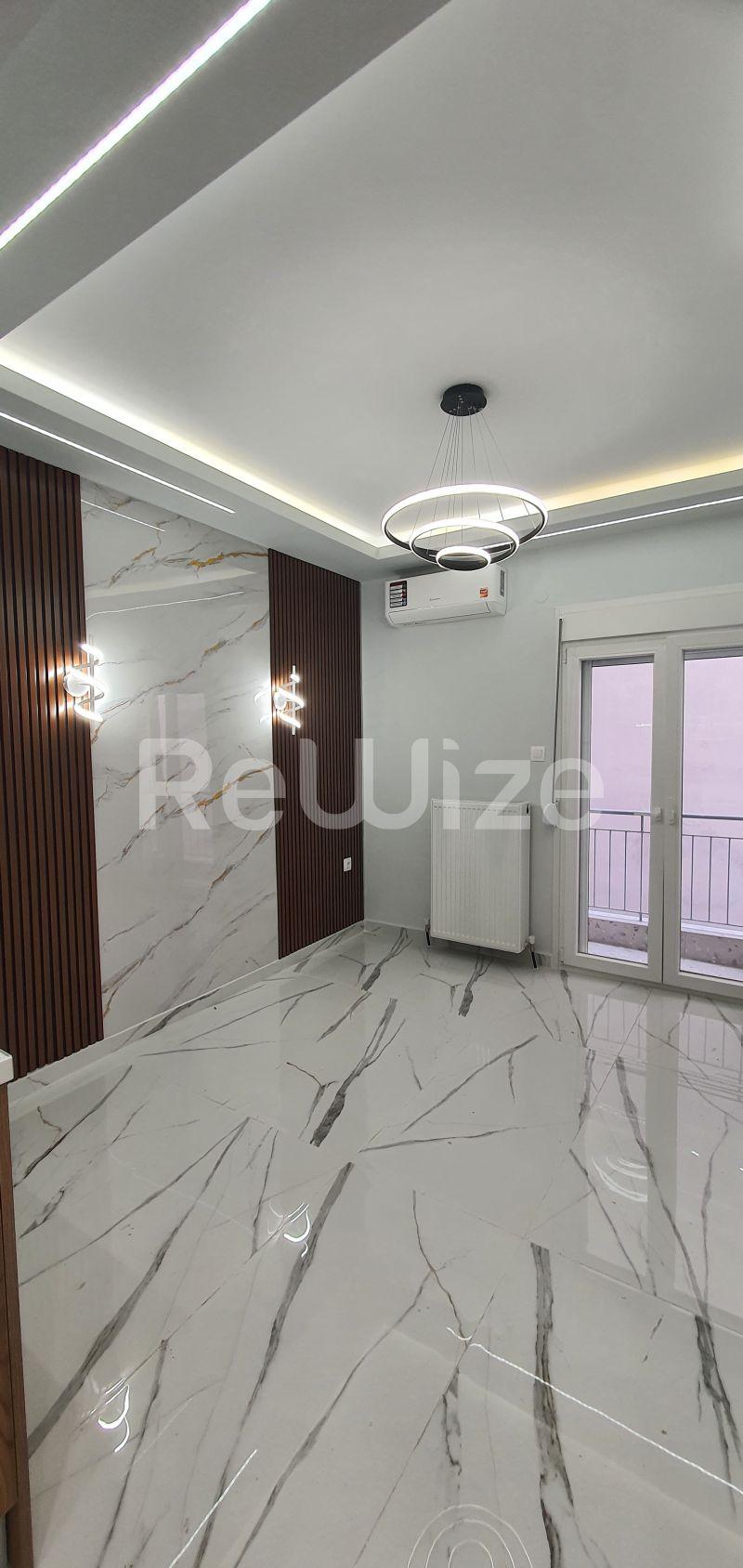 Photo 4,Σαλόνι,ΠΏΛΗΣΗ,Κατοικία,Διαμέρισμα,35τ.μ,€117,000,Φάληρο