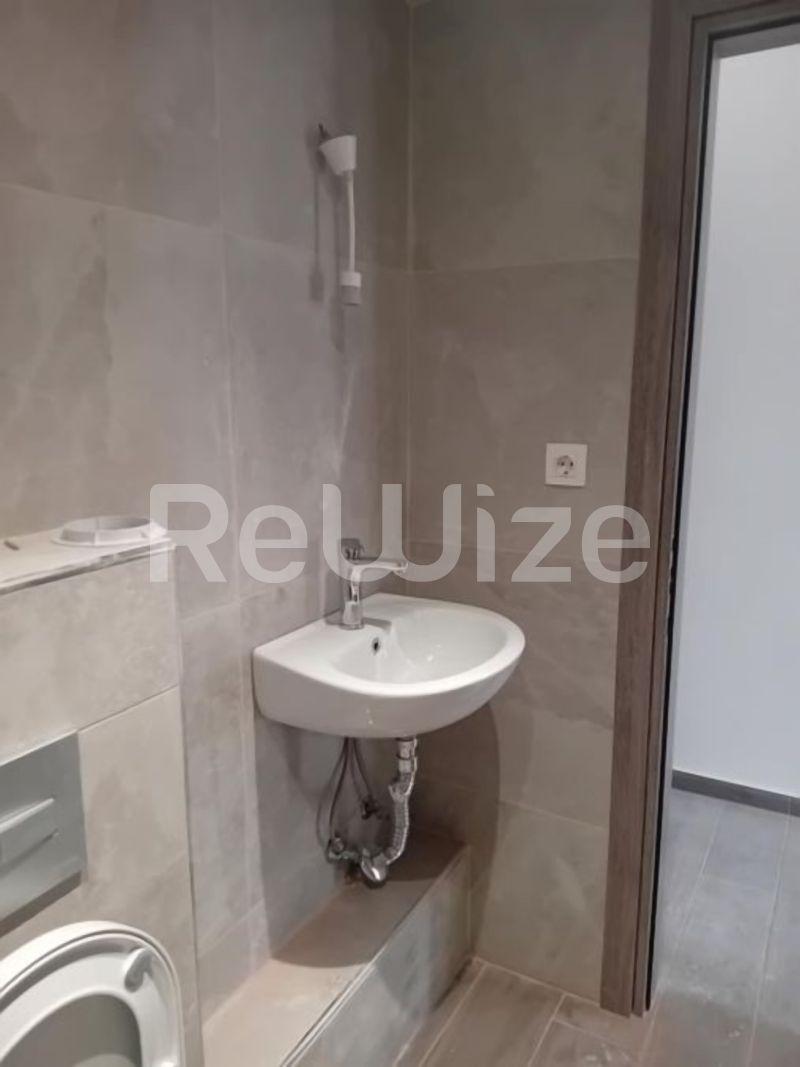 Photo 6,Μπάνιο,ΕΝΟΙΚΊΑΣΗ,Κατοικία,Διαμέρισμα,40τ.μ,€450,Βαρδάρης