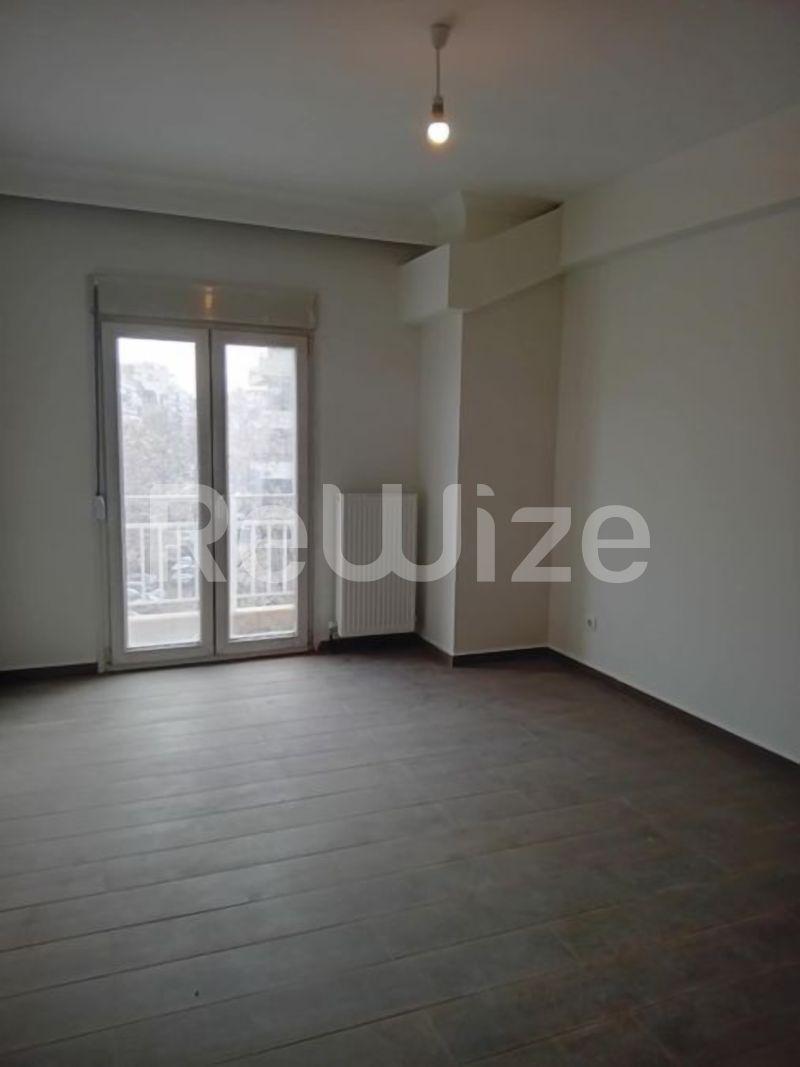 Photo 2,Σαλόνι,ΕΝΟΙΚΊΑΣΗ,Κατοικία,Διαμέρισμα,40τ.μ,€450,Βαρδάρης